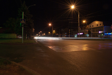 Улица Трамвайная в ночное время