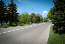 Автомобильная дорога на улице Селезнева