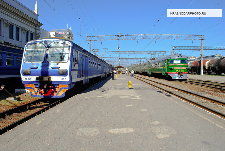 Платформа железнодорожного вокзала Краснодар-1