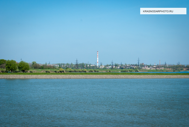Вид на реку Кубань со стороны Юбилейного микрорайона