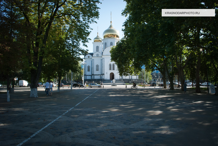 Войсковой собор князя Александра Невского