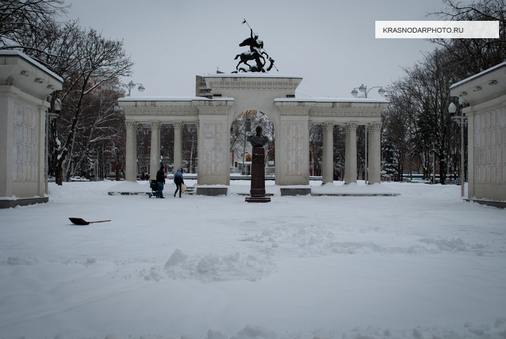 Мемориальная арка Ими гордится Кубань