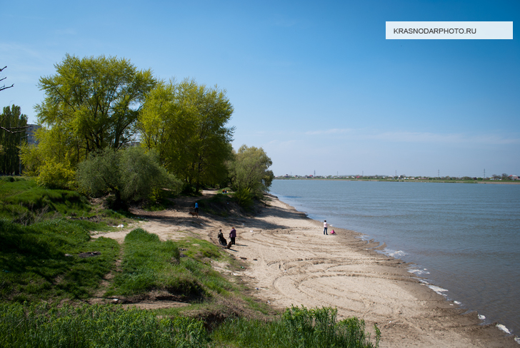 Берег реки Кубань в ЮМР