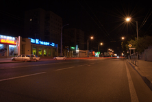 Улица Селезнева в ночное время